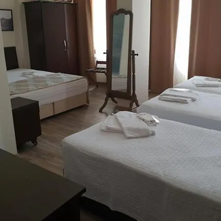 Cunda Aksaç Ayvalı