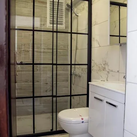 Cunda Aksaç Otel 3*