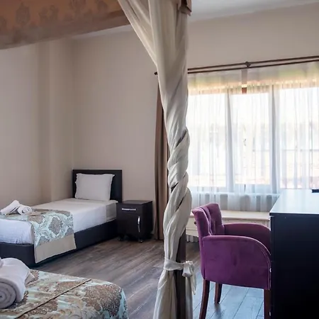 Cunda Aksaç Ayvalı